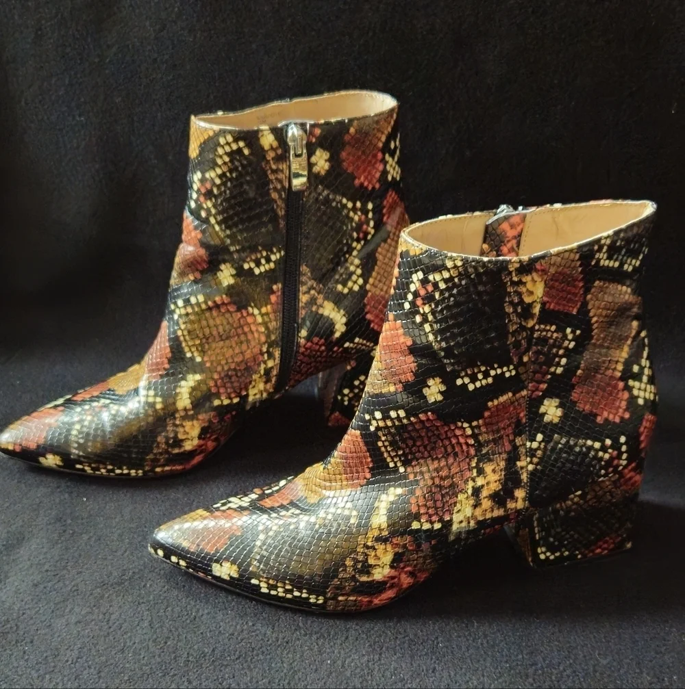 Steve Madden Nix Multicolor Snakeskin Print Ankle Boots - Size 10